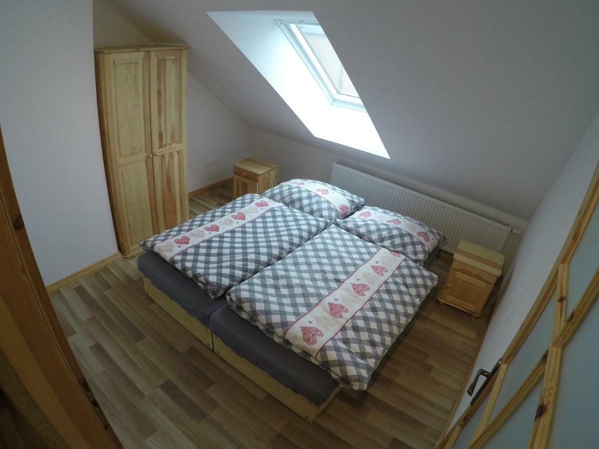 Apartmany Dubrava ドルニー・クビーン エクステリア 写真
